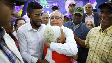 Photo of Danilo Medina descarta rumores de llevar a Leonel Fernández como candidato único de RescateRD; dice Abel Martínez es el candidato